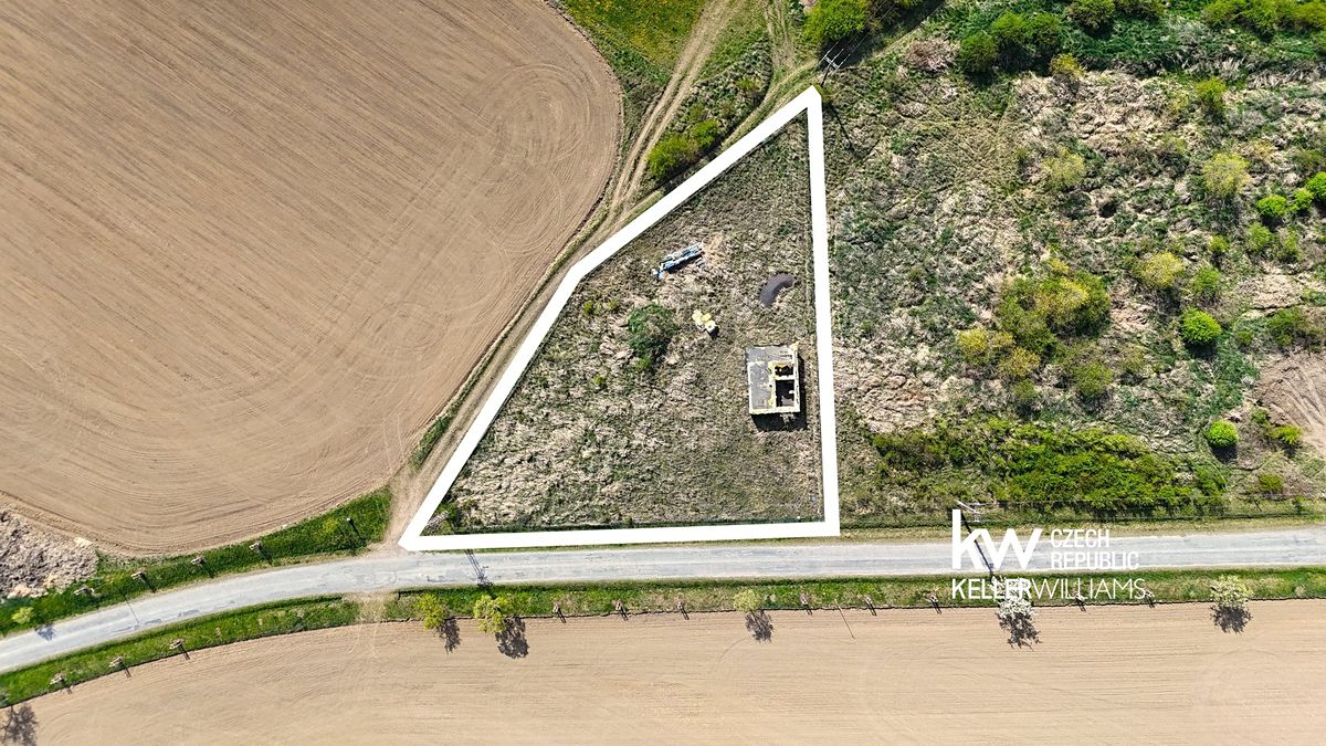 Zahrada 1652 m² · Suchomasty · Borek – fotografie 2